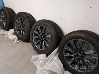 Lexus NX Jante R18 + 225 60 R18 Pirelli iarnă