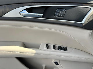 Lincoln MKZ foto 18