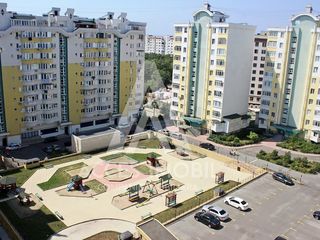 Apartament cu 4 odăi, 127 m2, etajul 9, bd. Mircea Cel Bătrân, Basconslux! foto 7