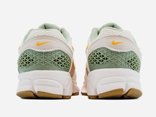 Nike Wmns Air Zoom Vomero 5 Pale Ivory Oil Green Women's foto 8