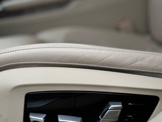 BMW 7 Series foto 8