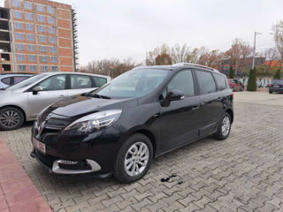 Renault Grand Scenic foto 2