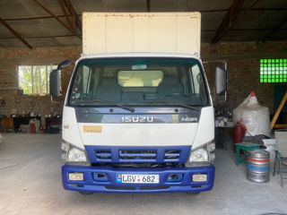 Isuzu NQR