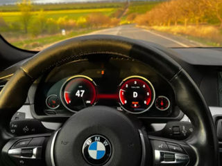 BMW 5 Series foto 3