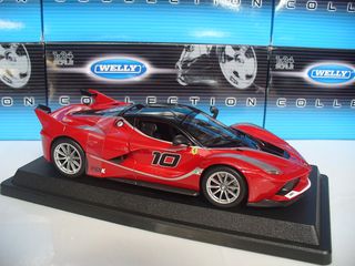 Модель Ferrarii FXX, масштаб 1/24.Новая ! Поставляю модели на заказ. foto 4
