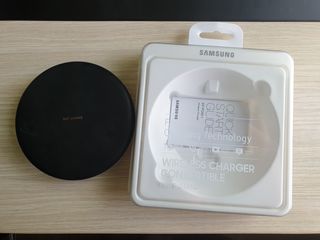 Беспроводная зарядка - Wireless Charger pentru Samsung Galaxy S8/ S8+/ Note 8 / Note 9 / S9 / S9 + foto 1