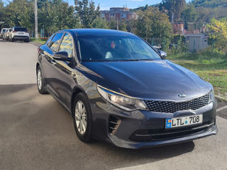 KIA K5 foto 10