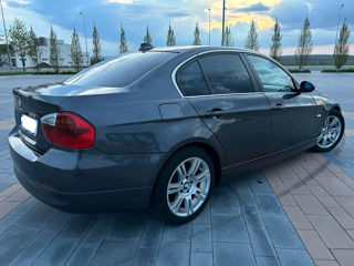 BMW 3 Series foto 3