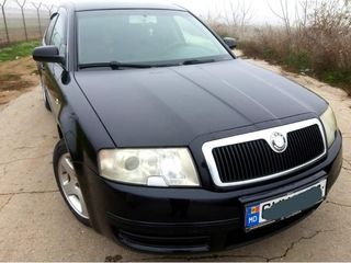 Skoda Superb foto 4