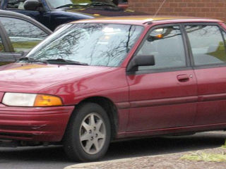 Ford Escort 1996 American foto 1