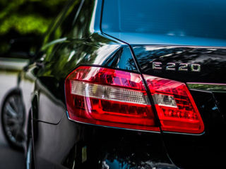 Mercedes E-Class foto 9