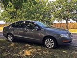 Volkswagen Passat foto 4