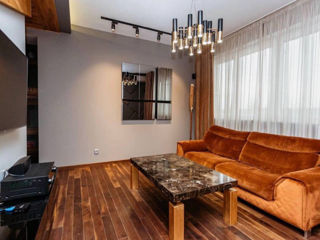 Apartament cu 2 camere, 170 m², Centru, Chișinău foto 2