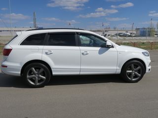 Audi Q7 foto 4