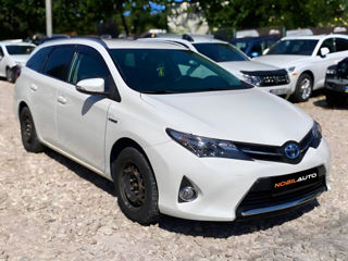 Toyota Auris foto 2