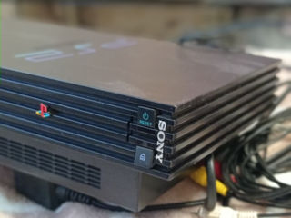 Playstation 2...in stare buna!! foto 2