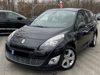 Renault Grand Scenic foto 3