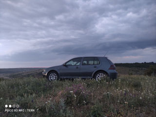 Volkswagen Golf foto 2