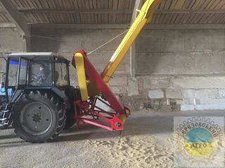 Încărcător de cereale pentru tractor "Tandem" (ZTT) foto 3