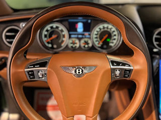 Bentley Continental Flying Spur foto 11