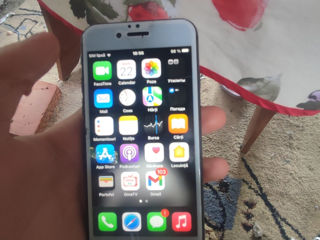 Vind IPhone 8  foto 2