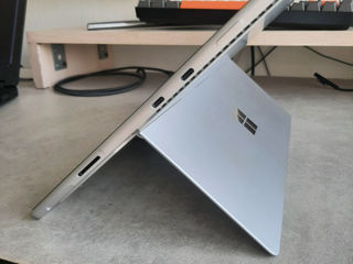 Vând Surface Pro 8 cu husă și pix foto 3