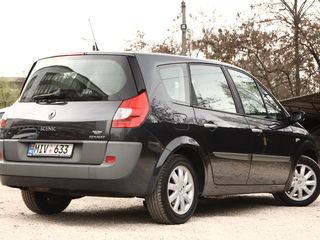 Renault Grand Scenic foto 3