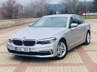 BMW 5 Series foto 2