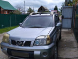 Nissan X-Trail foto 2