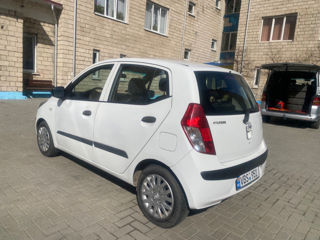 Hyundai i10 foto 3