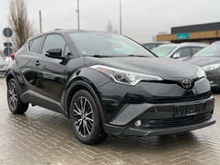 Toyota C-HR foto 2