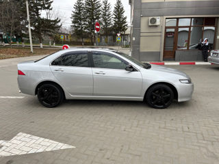Honda Accord фото 4