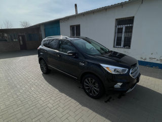 Ford Escape foto 2