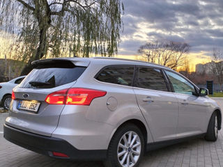 Ford Focus foto 6