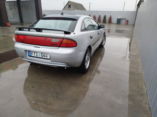 Mazda 323 foto 4