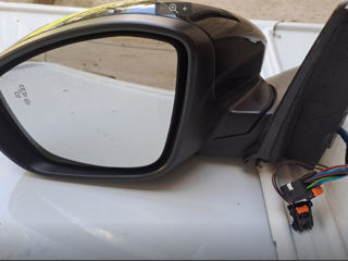 Oglinda stanga/Левое зеркало Peugeot 208 2019- 9-Pin 232636351