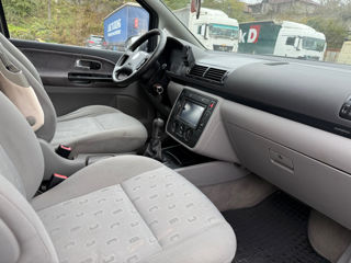 Volkswagen Sharan foto 5