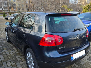 Volkswagen Golf foto 4