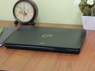 Fujitsu LifeBook S762 (Core i7 3540M/4Gb Ram/320Gb HDD/Nvidia GT 640M/13.3" HD) foto 6