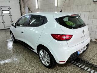 Renault Clio foto 5