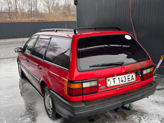 Volkswagen Passat foto 3