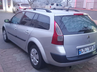 Renault Megane foto 3