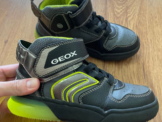 Ботинки Geox 30 размер демисезонные идеальное состояние foto 3