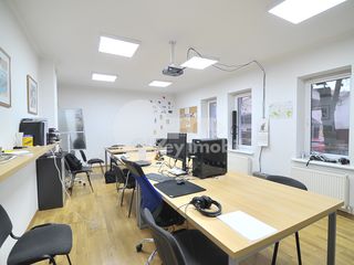 Oficiu în Centru, euroreparație, str. Armenească, 2200 € ! foto 3
