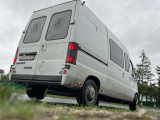 Peugeot Boxer foto 3