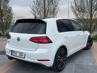 Volkswagen Golf foto 9