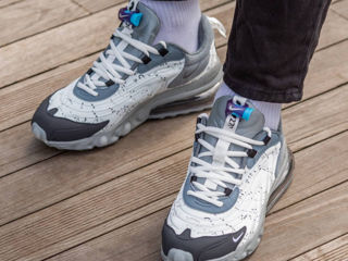 Nike Air Max 270 React Grey x Travis Scott foto 6