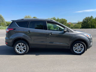 Ford Kuga foto 5