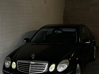 Mercedes E-Class