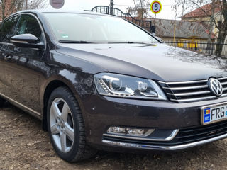 Volkswagen Passat foto 6